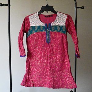 Top // Size: X-Small / Brand: Amari / Worn Twice / Bought from India / Dark Pink